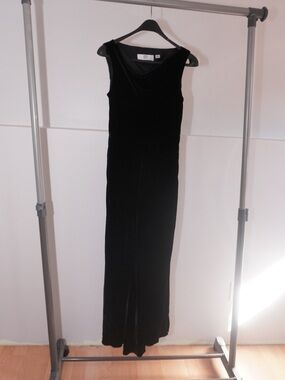DKNY Black Velvet Sleeveless Maxi Dress